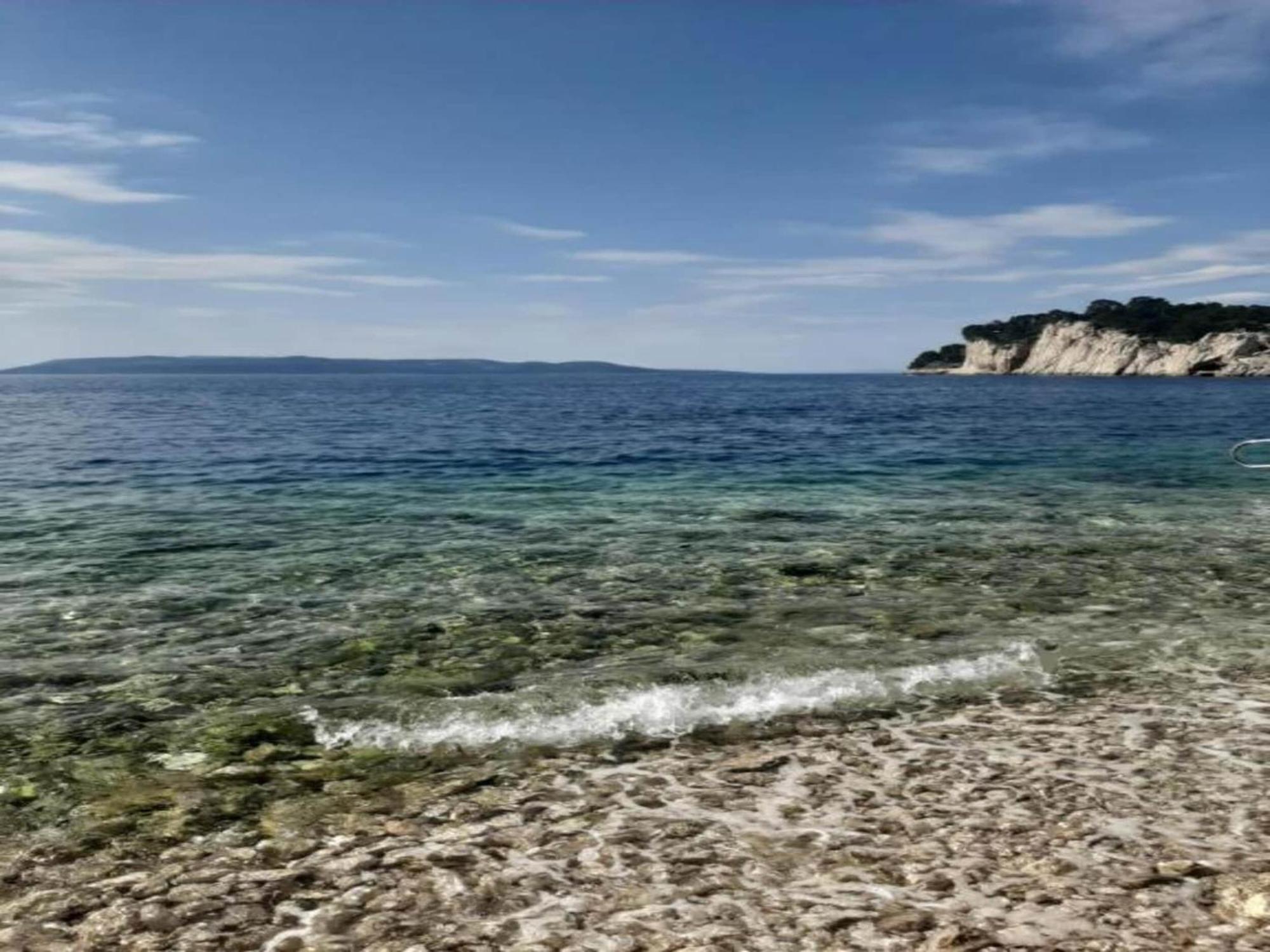 Luxurious Holiday Home In Makarska With Jacuzzi Εξωτερικό φωτογραφία